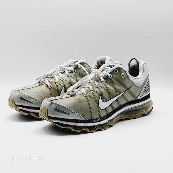 Nike AirMax + 2009 Streetwear/Running Shoes Size 9 for Men - Picture 2 of 7